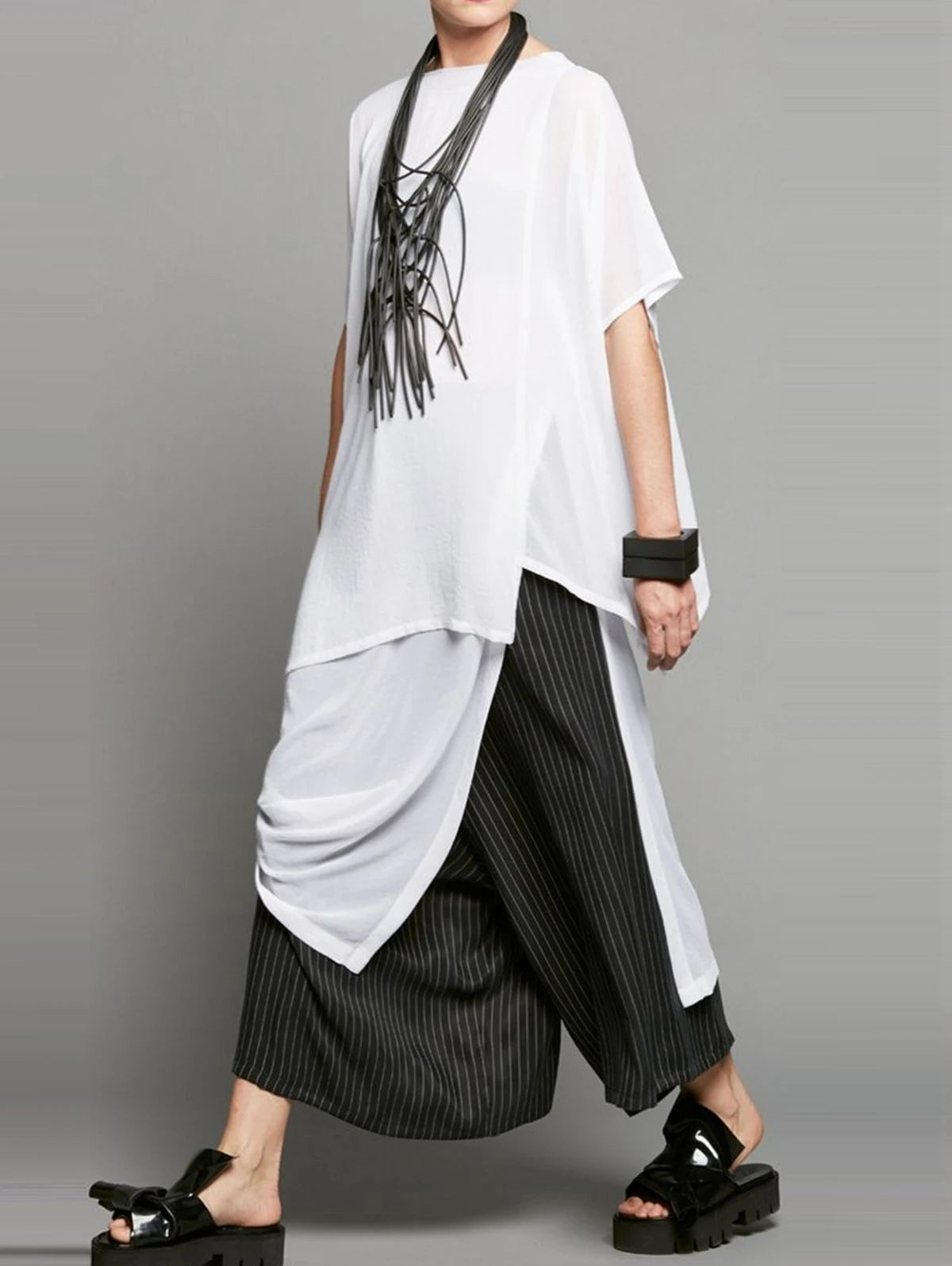 Women White Irregular Split Joint Big Size T-shirt New Round Neck Short Sleeve Fashion Tide Spring Summer